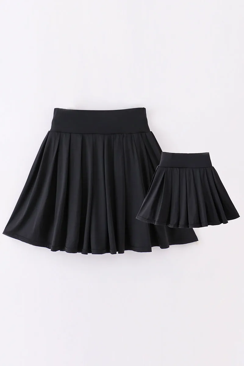 Black Pleats Active Mom&me Skorts