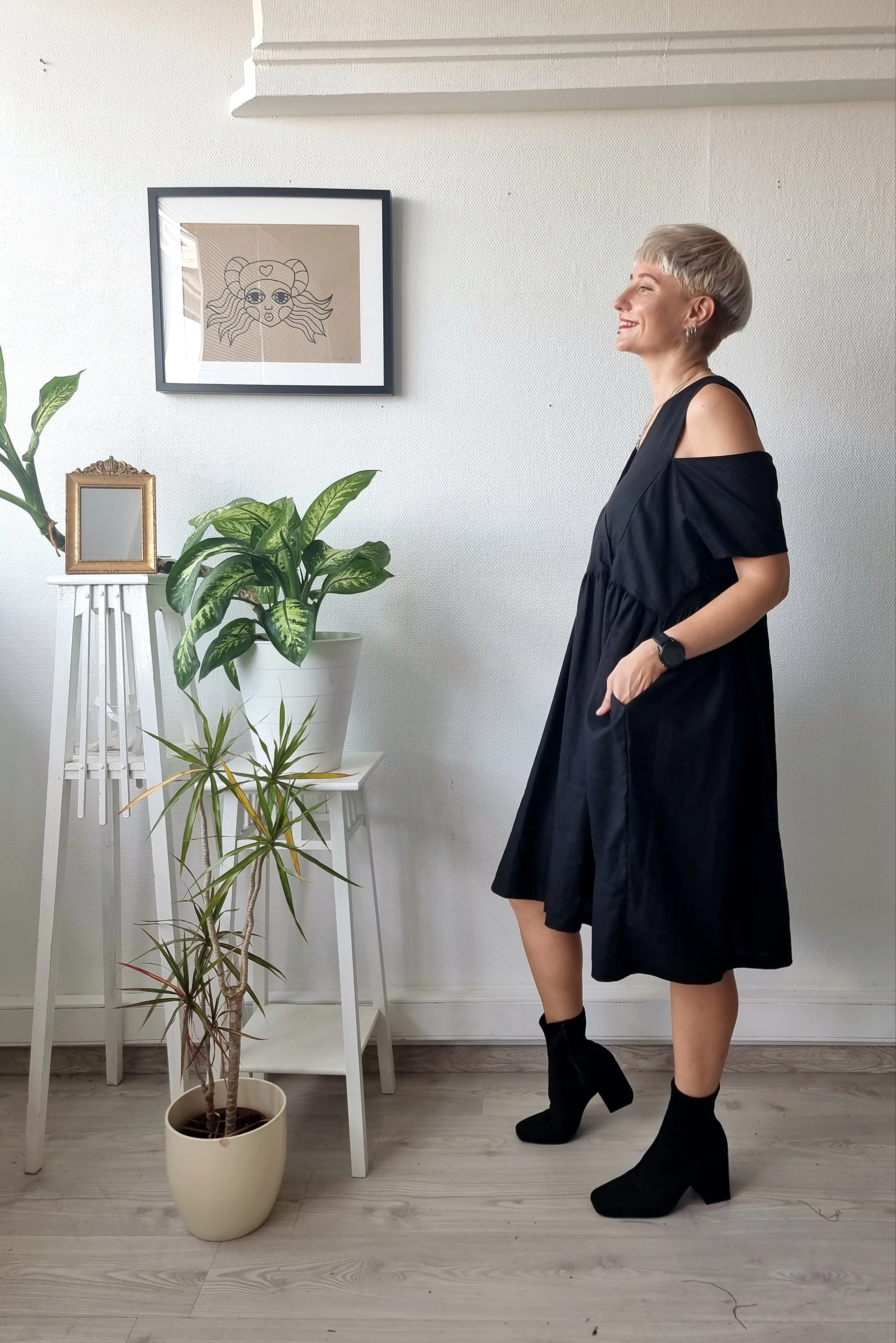 Oversized Black Linen-blend Dress for every occasion of your life. Black Mini Dress for Every Season.