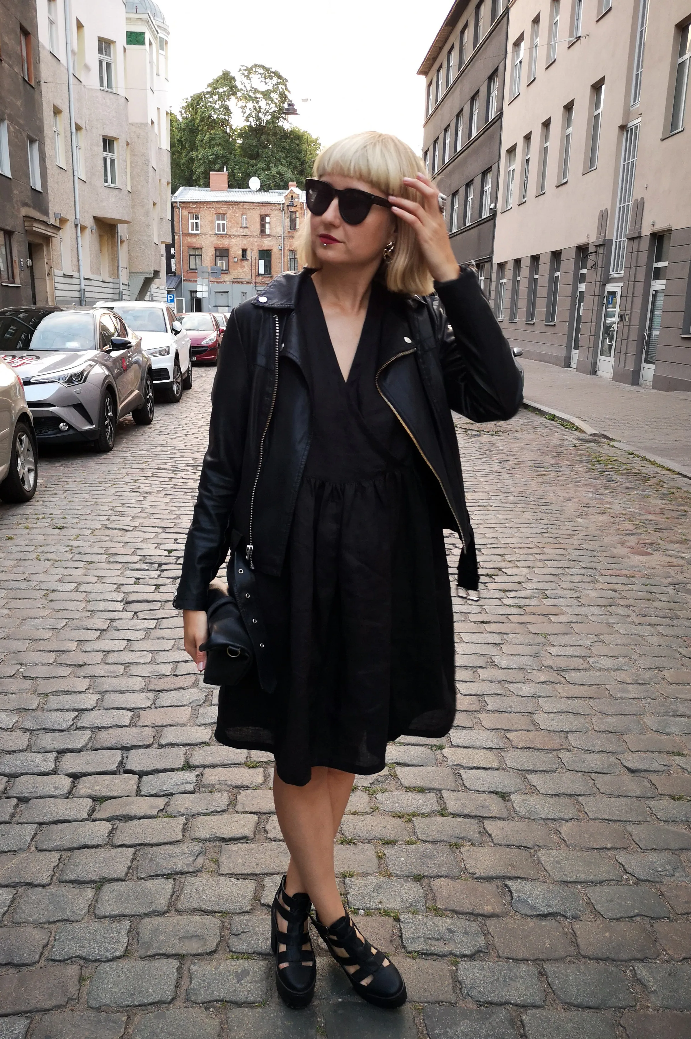 Oversized Black Linen-blend Dress for every occasion of your life. Black Mini Dress for Every Season.