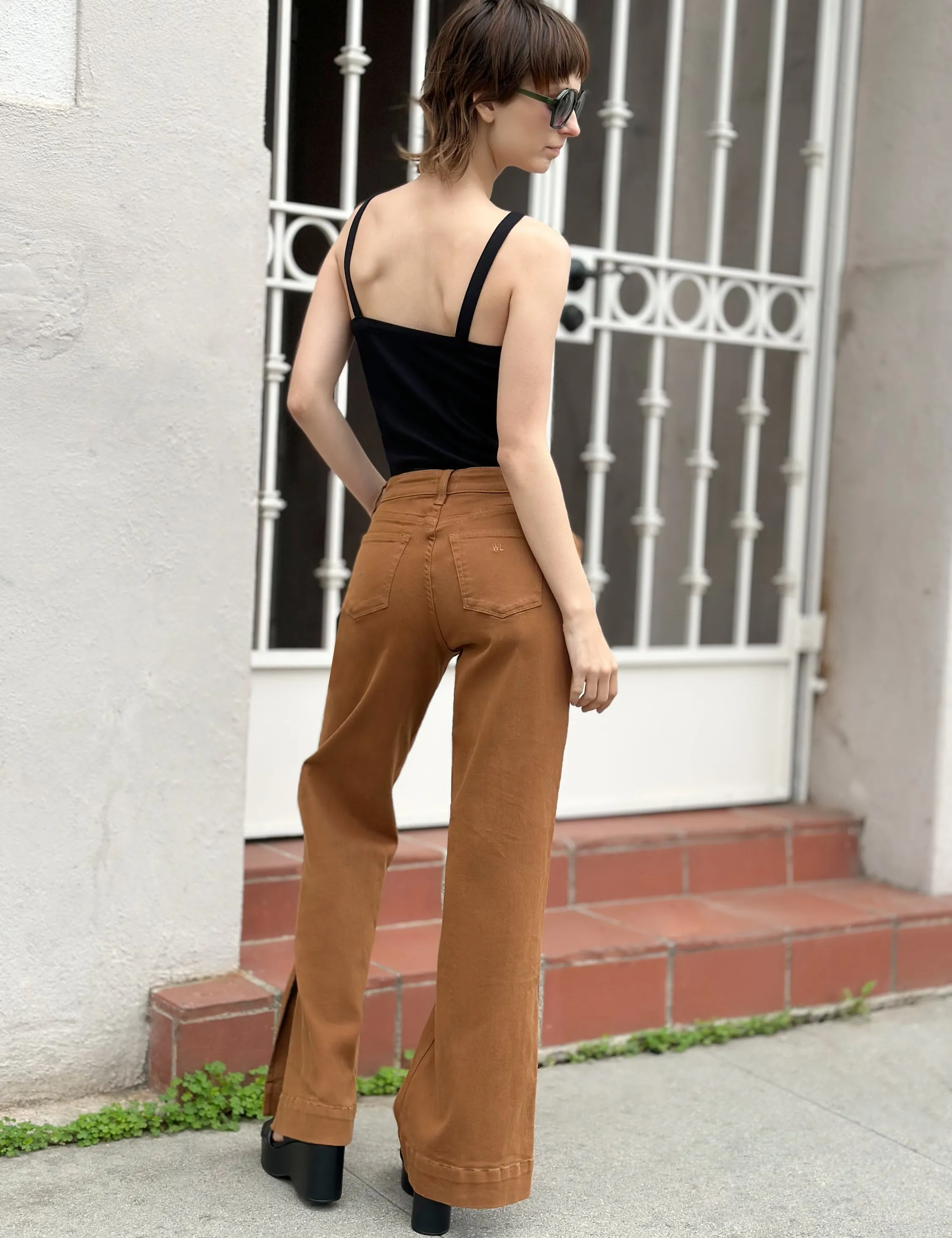 Side Slit Straight Jeans